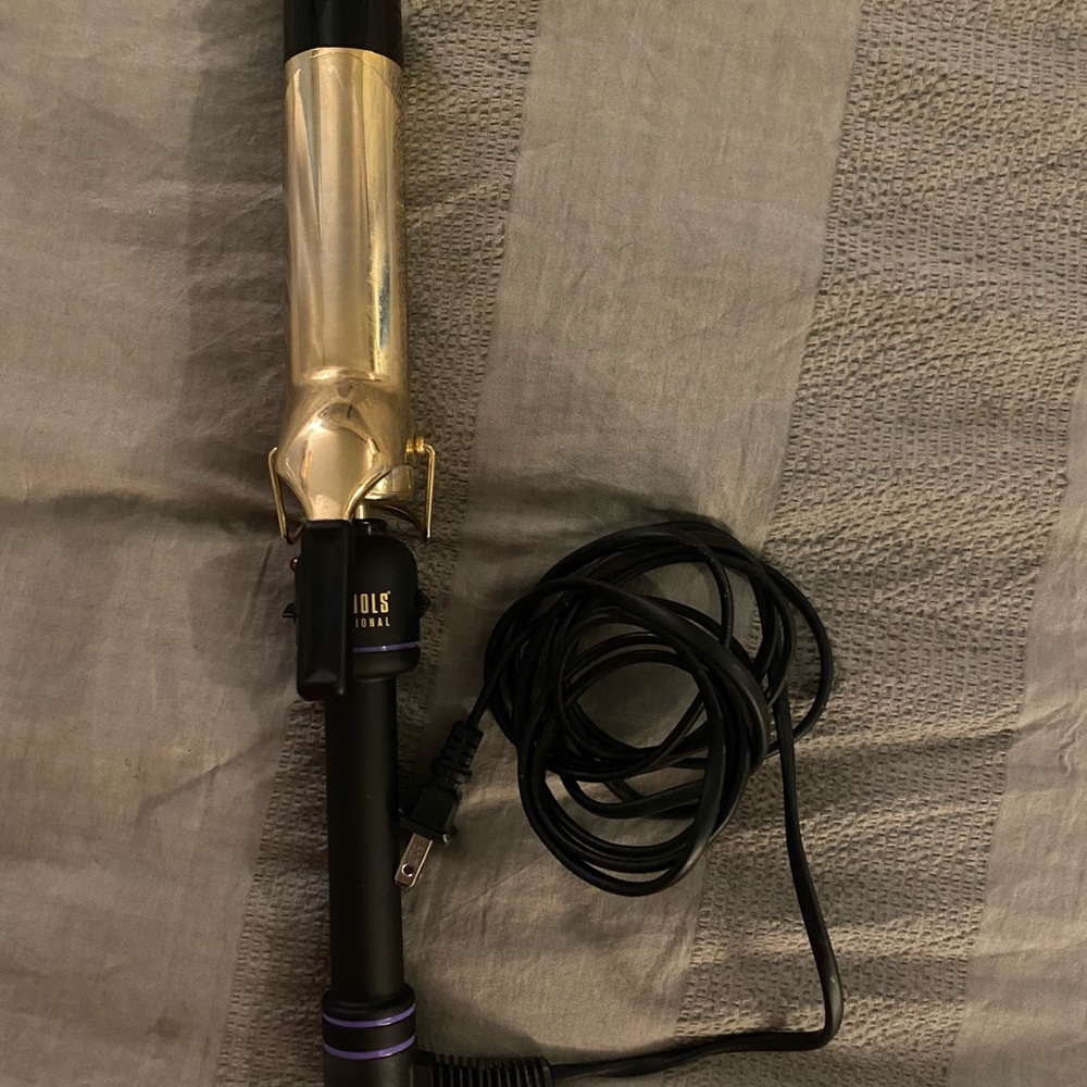 Hot tools curling iron